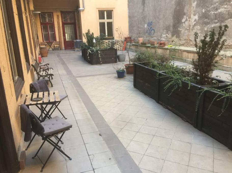 Central Apartment Kiraly Street Budapešť Exteriér fotografie